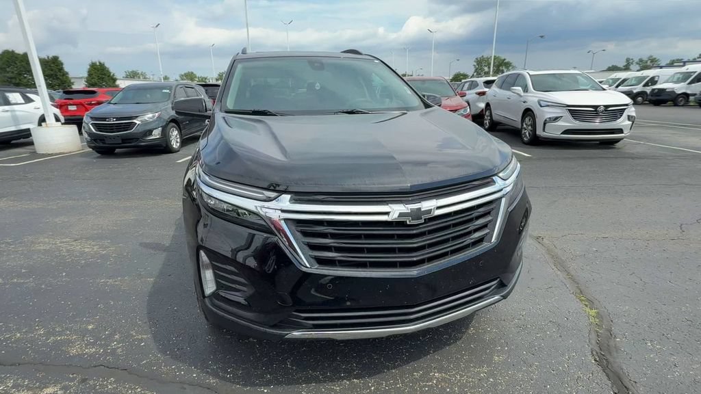 Used 2023 Chevrolet Equinox LT AWD/4WD image 3