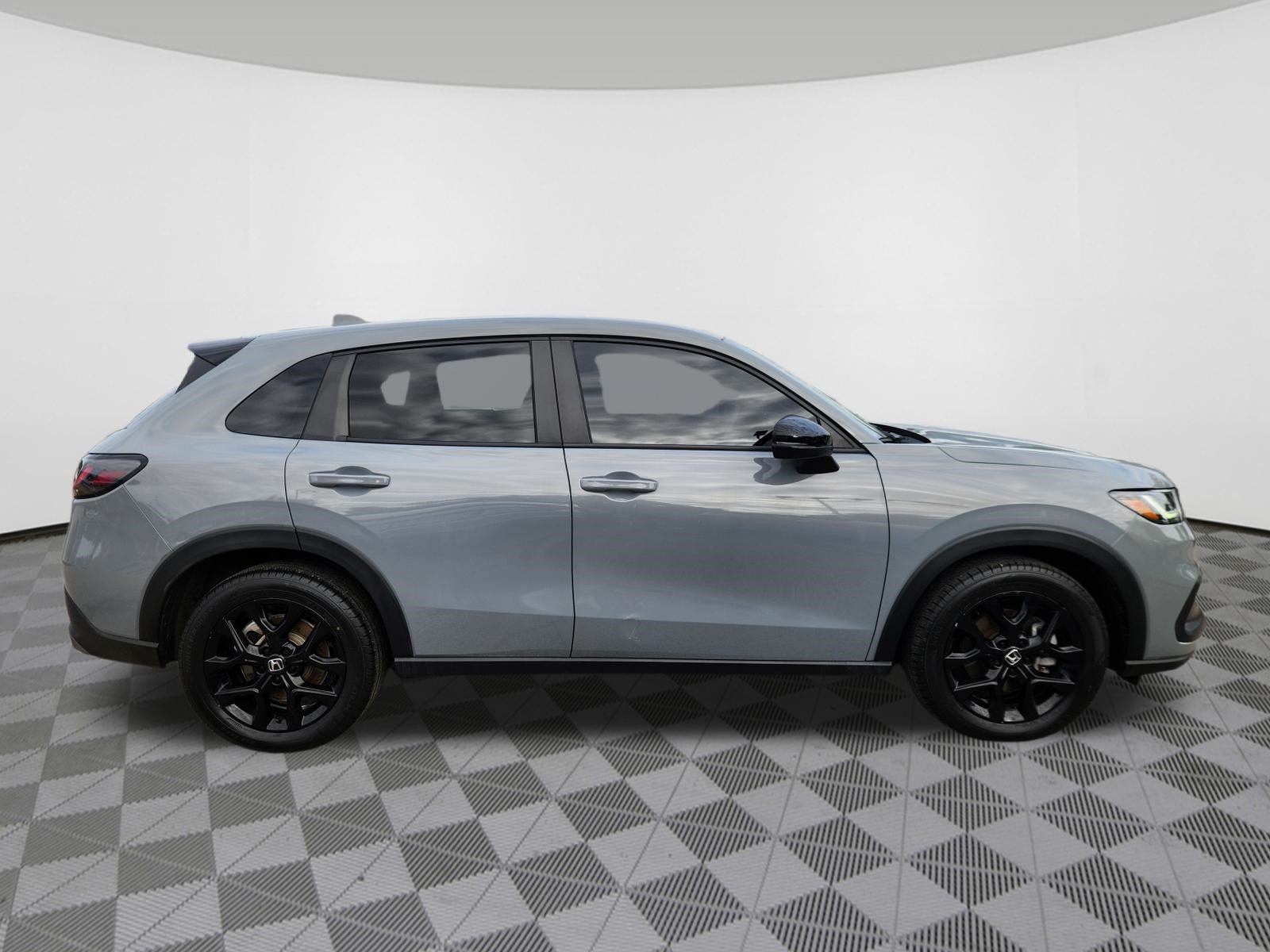 Certified 2024 Honda HR-V Sport image 6