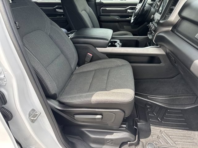 Used 2019 RAM 1500 Big Horn AWD/4WD image 14