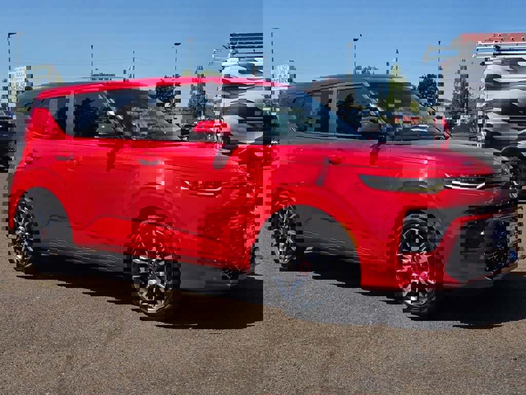 Used 2022 Kia Soul Turbo image 34