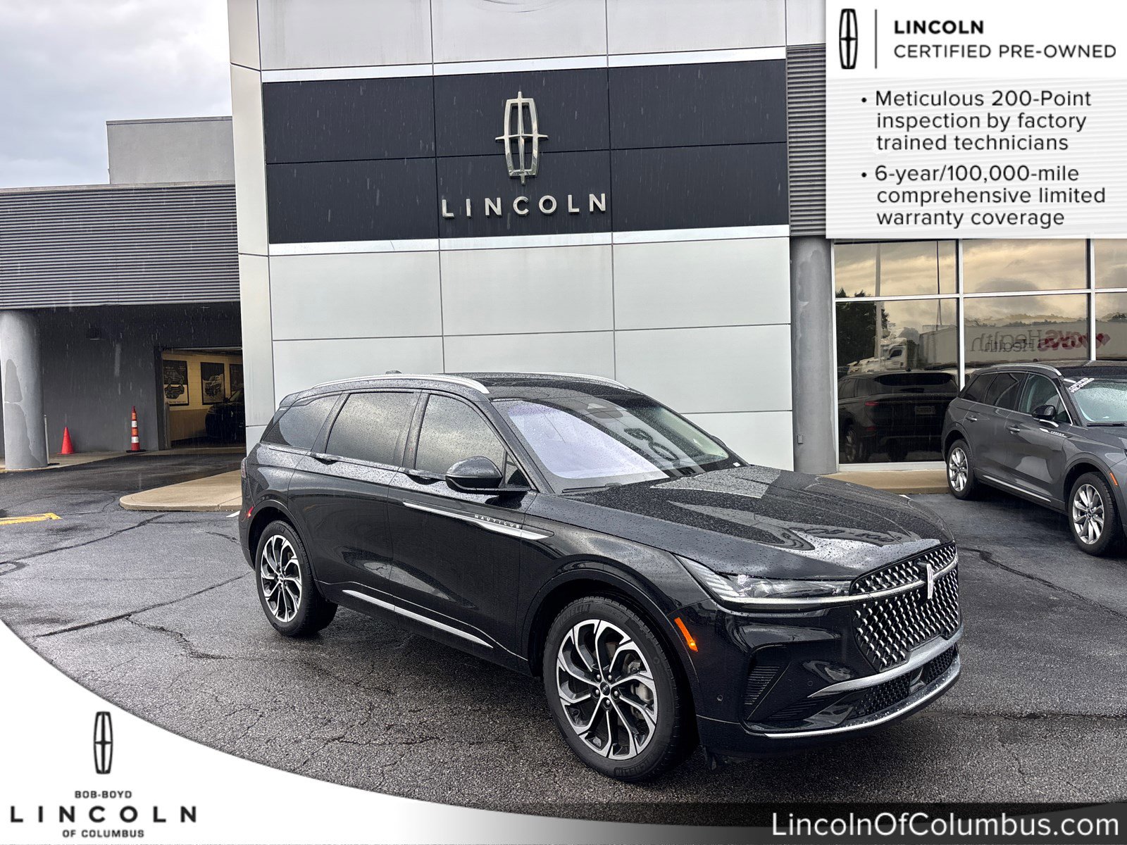Certified 2024 Lincoln Nautilus Reserve w/ Equipment Group 202A AWD/4WD image 1