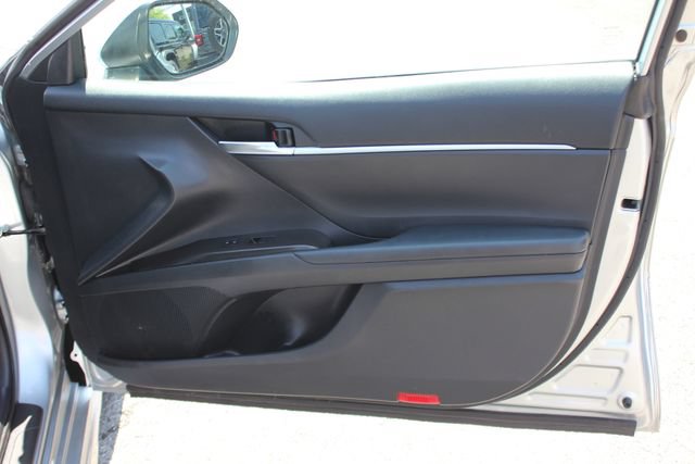 Used 2021 Toyota Camry SE AWD/4WD image 29