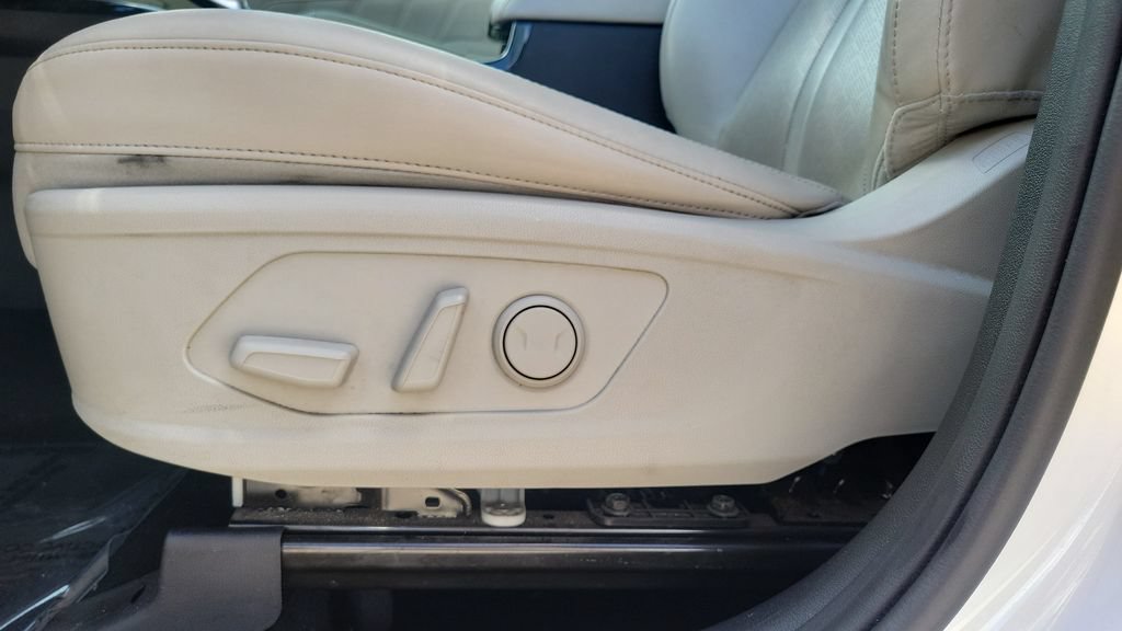 Used 2022 Kia Sorento SX FWD image 16
