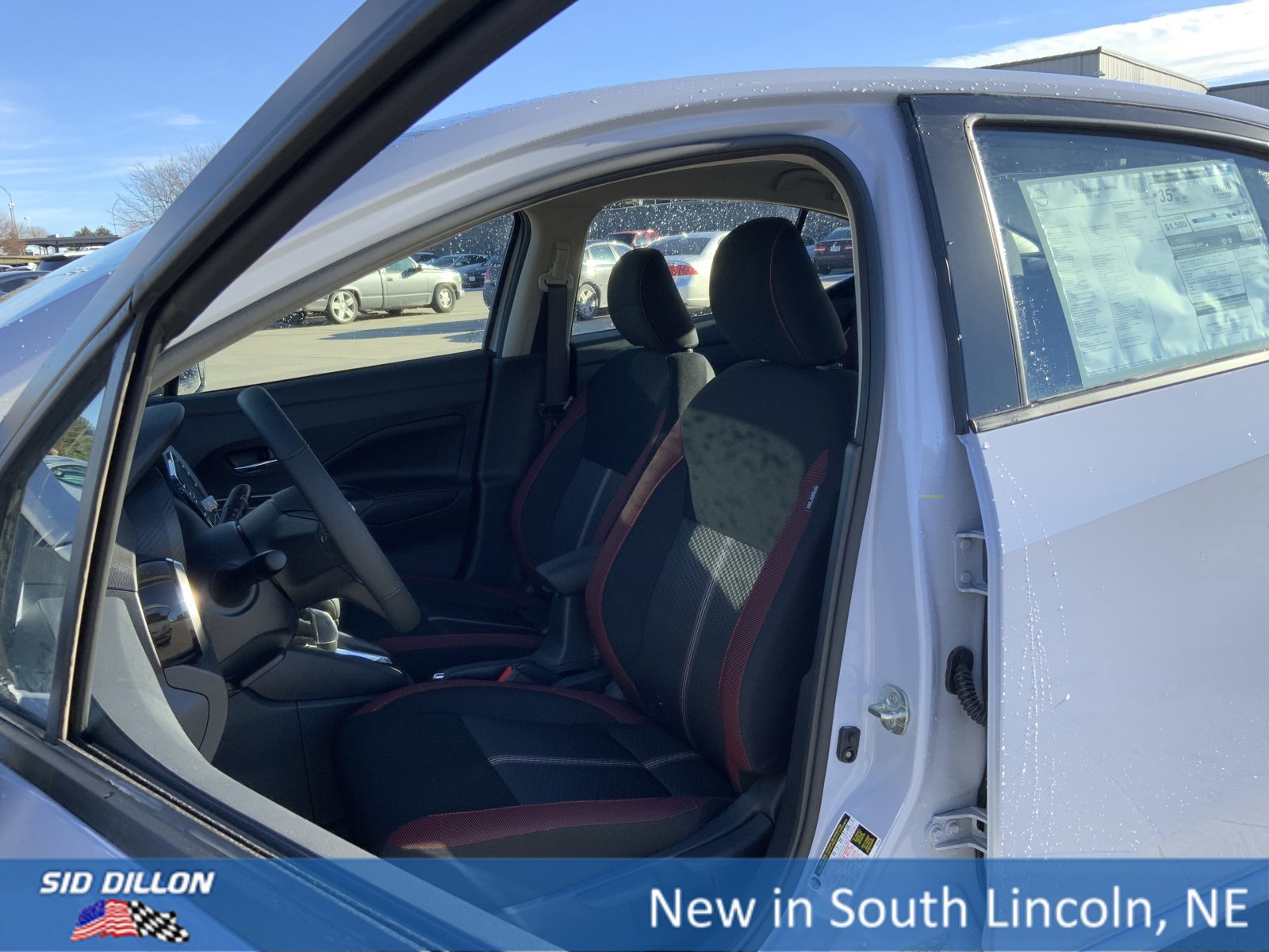 New 2025 Nissan Versa SR w/ Trunk Package image 9