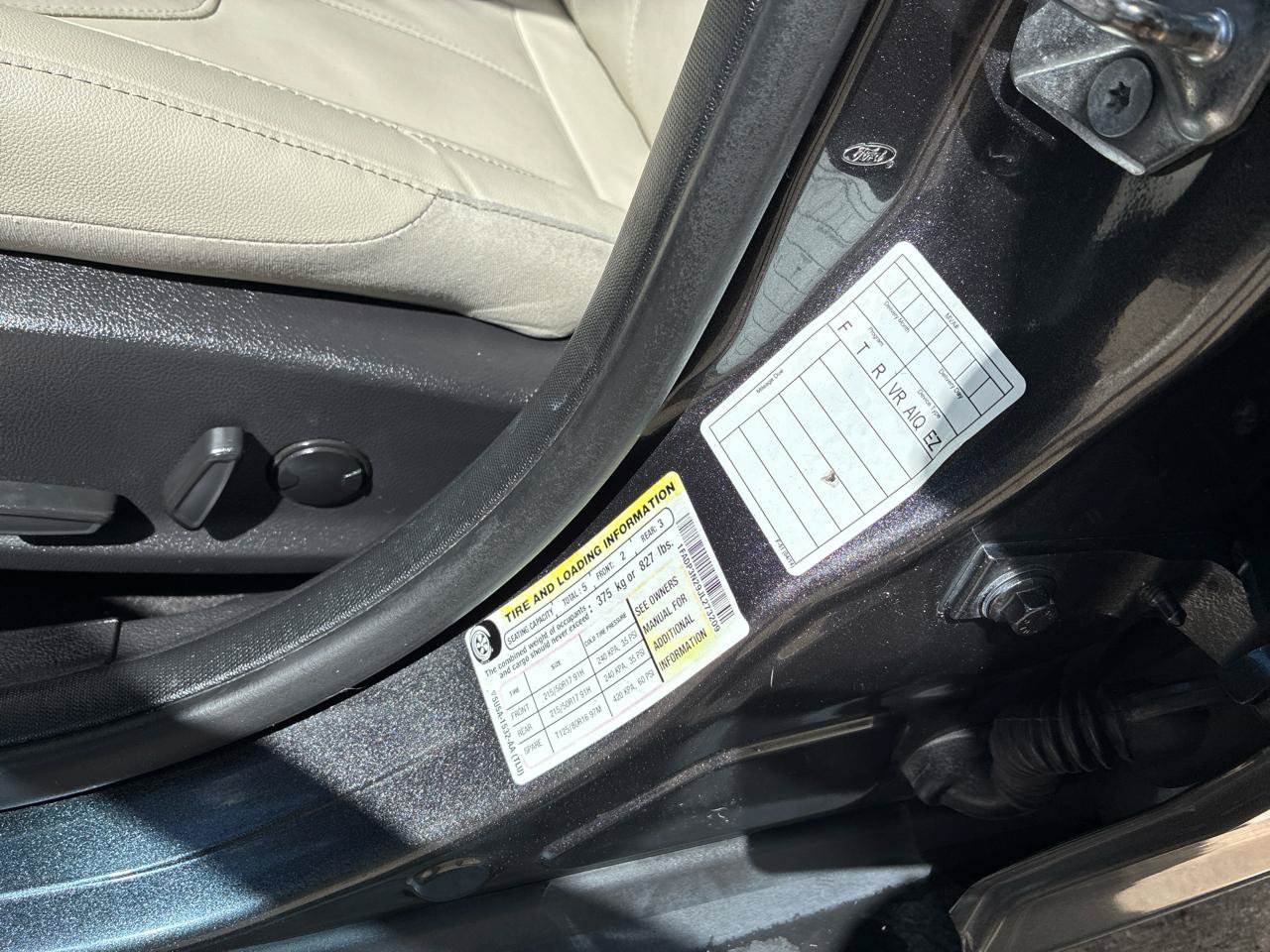 Used 2018 Ford Focus Titanium FWD image 25