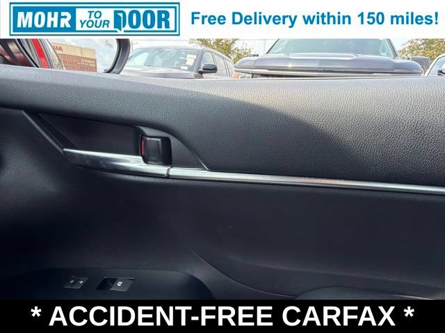 Used 2020 Toyota Camry SE w/ Convenience Package FWD image 29