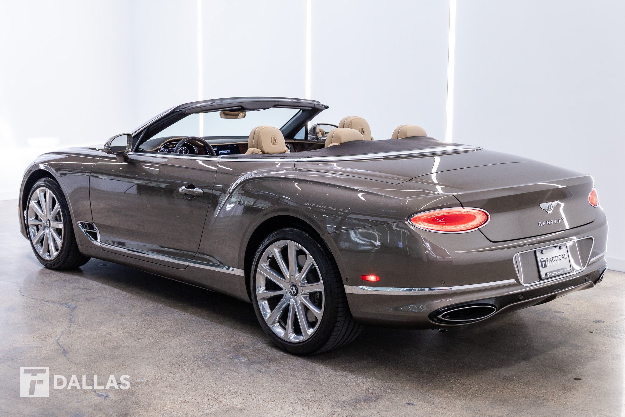 Used 2020 Bentley Continental GT AWD/4WD image 8