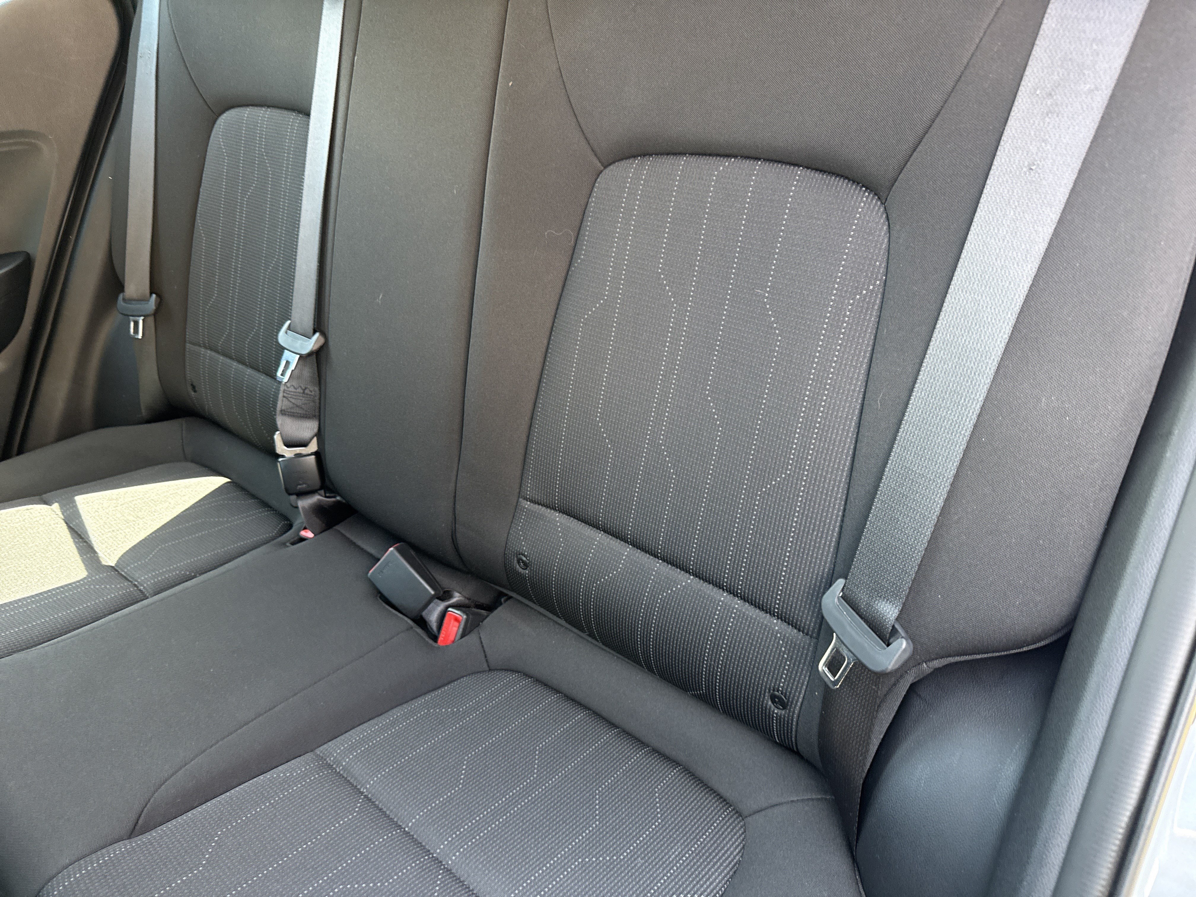 Used 2021 Hyundai Venue SE FWD image 13