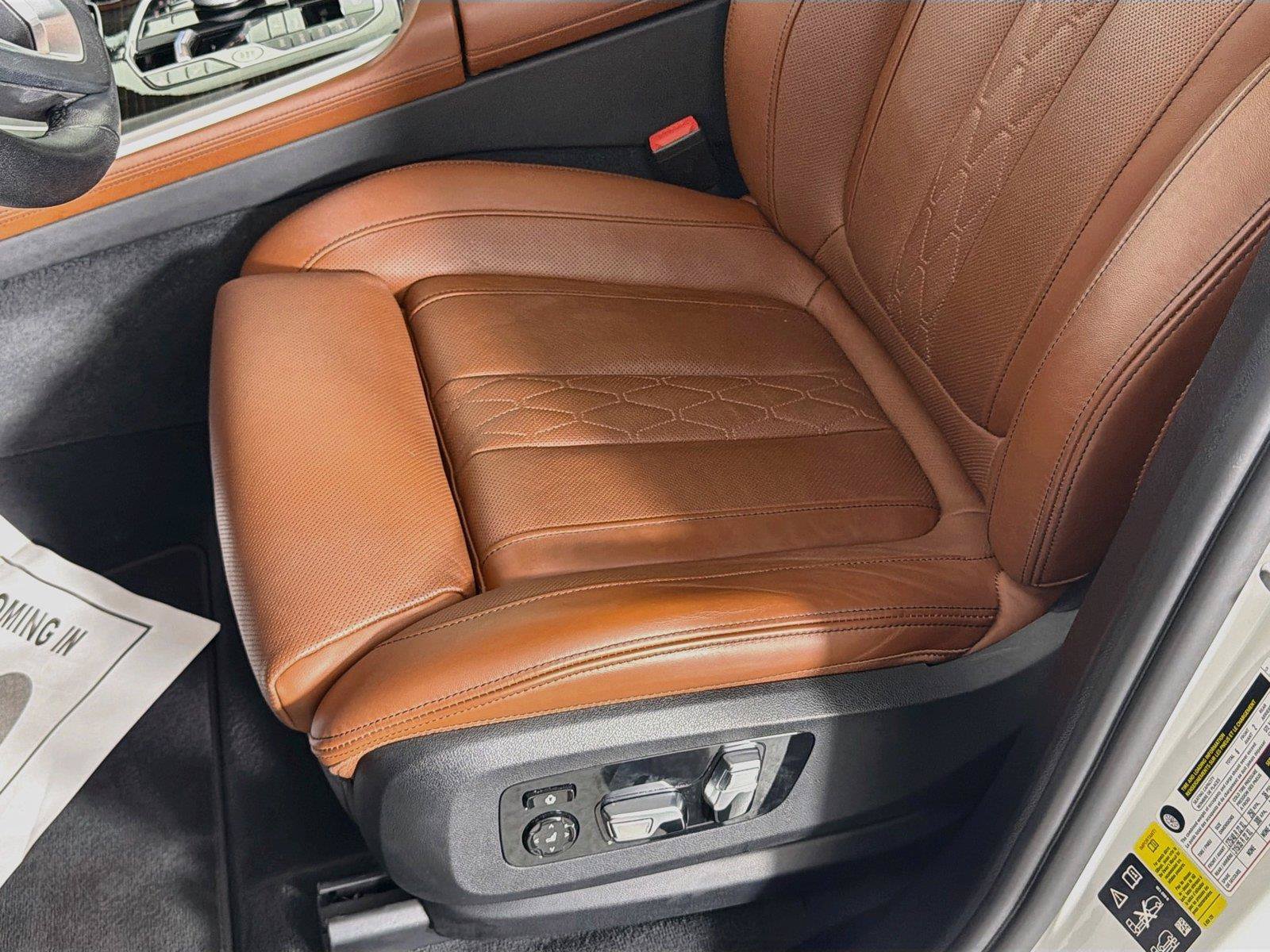 Used 2024 BMW X7 xDrive40i w/ Premium Package AWD/4WD image 20