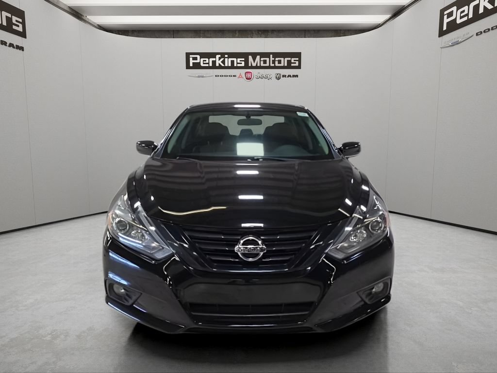 Used 2018 Nissan Altima 2.5 SR w/ SR Midnight Edition FWD image 8
