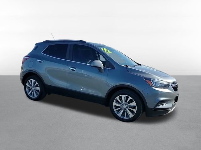 Used 2020 Buick Encore Preferred image 3