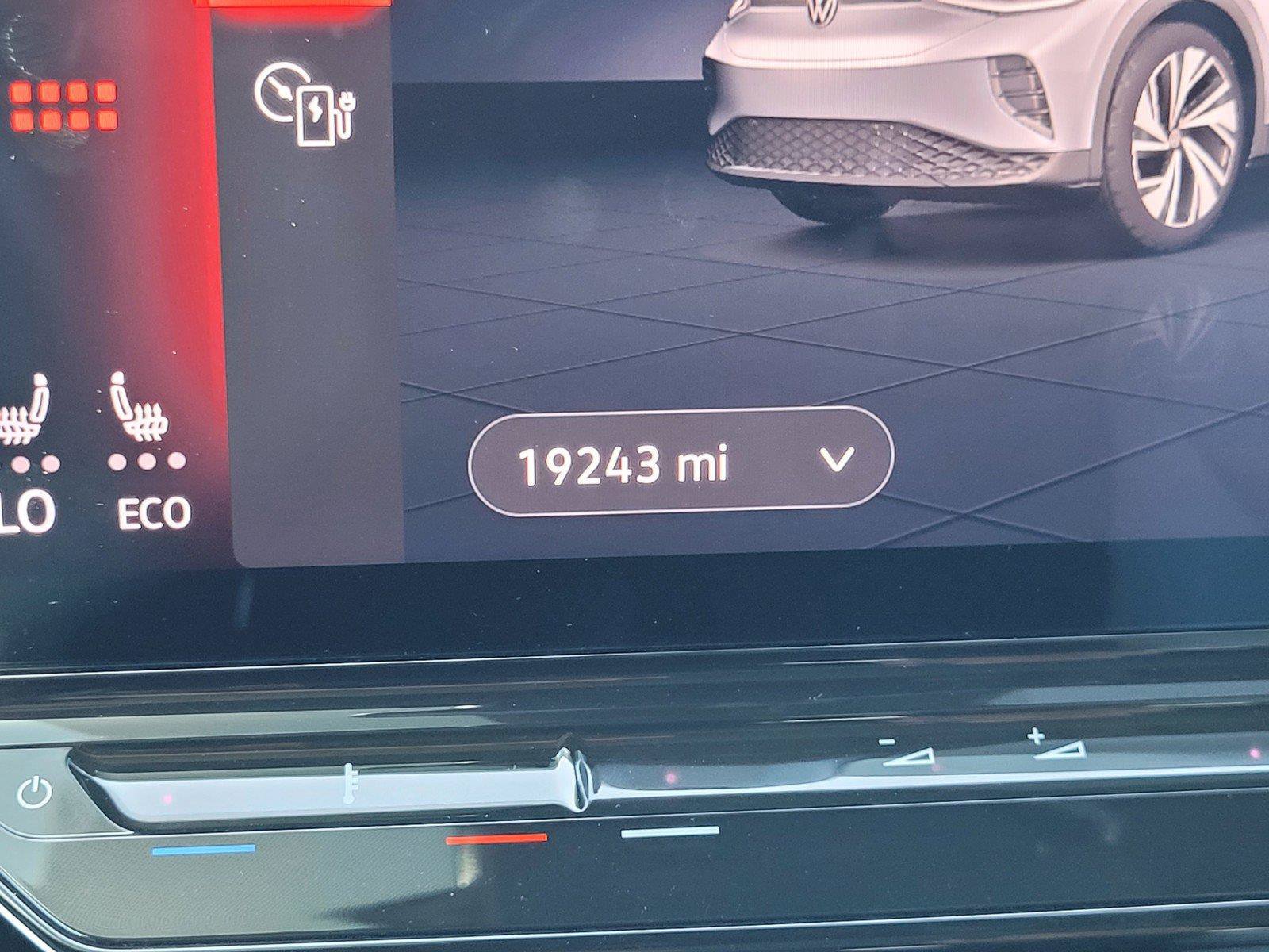 Used 2021 Volkswagen ID.4 Pro S AWD/4WD image 33