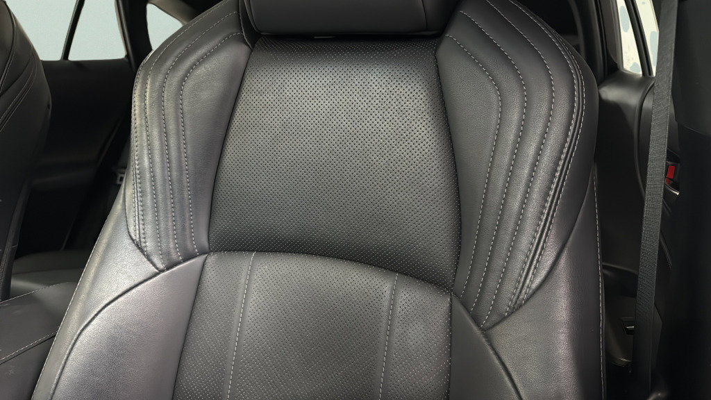 Used 2022 Toyota Venza Limited w/ Advanced Technology Package image 20