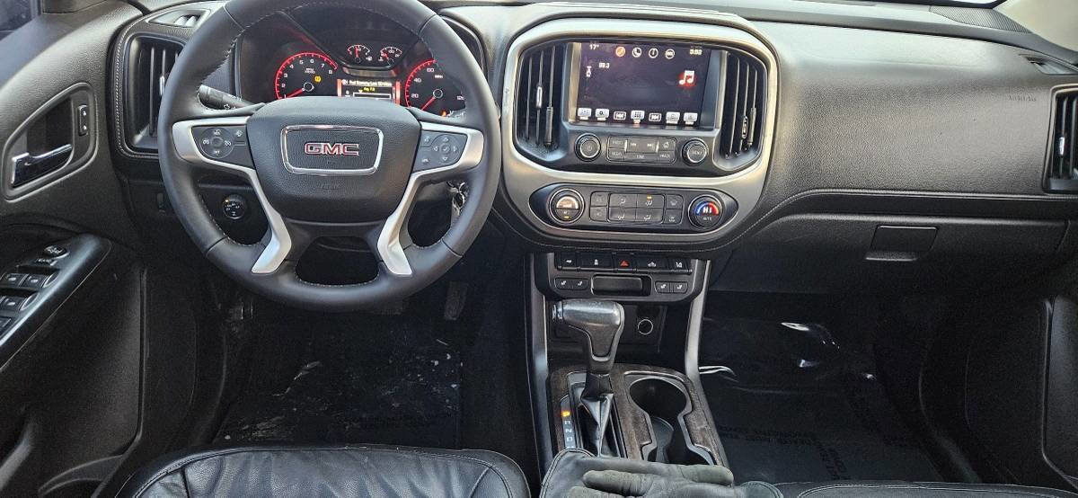 Used 2016 GMC Canyon SLT w/ Driver Alert Package image 11