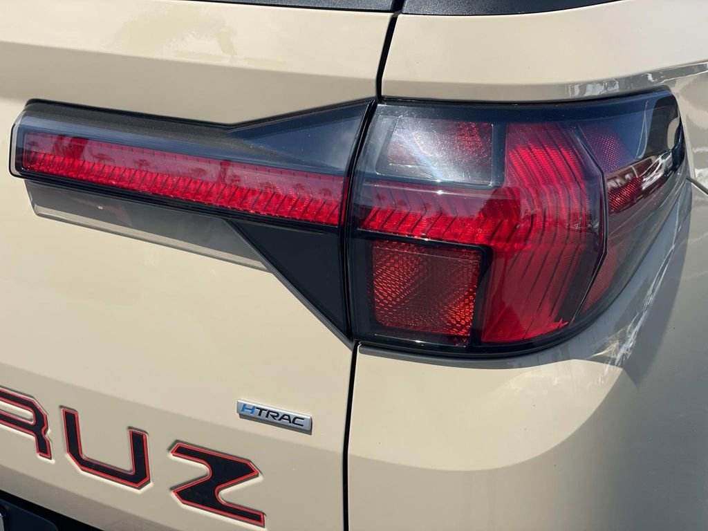 Certified 2024 Hyundai Santa Cruz SE AWD/4WD image 7