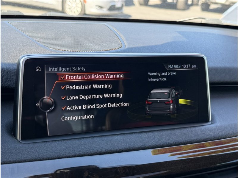 Used 2017 BMW X5 xDrive35i image 55