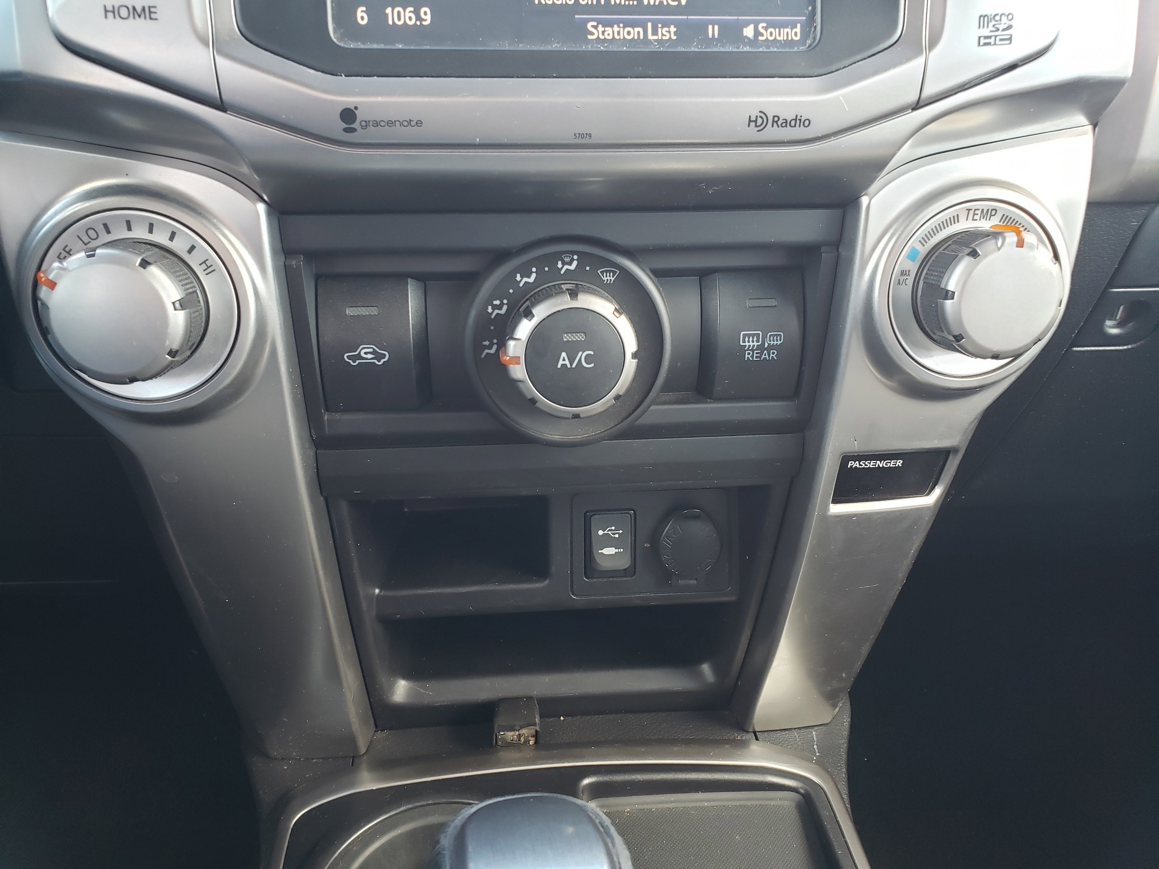 Used 2015 Toyota 4Runner 2WD image 23