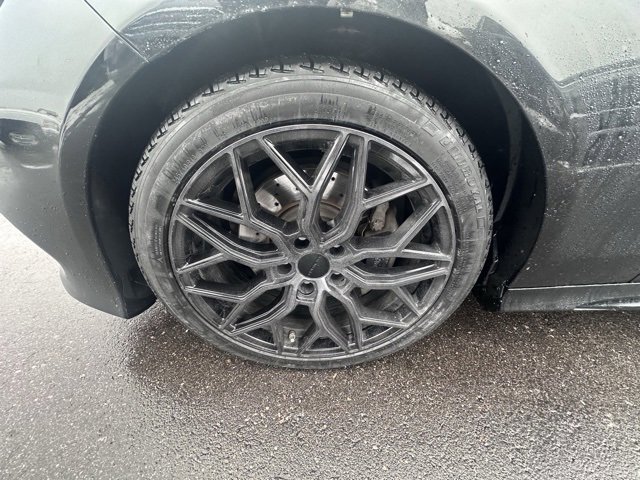 Used 2014 Mercedes-Benz E 350 4MATIC Sedan image 9