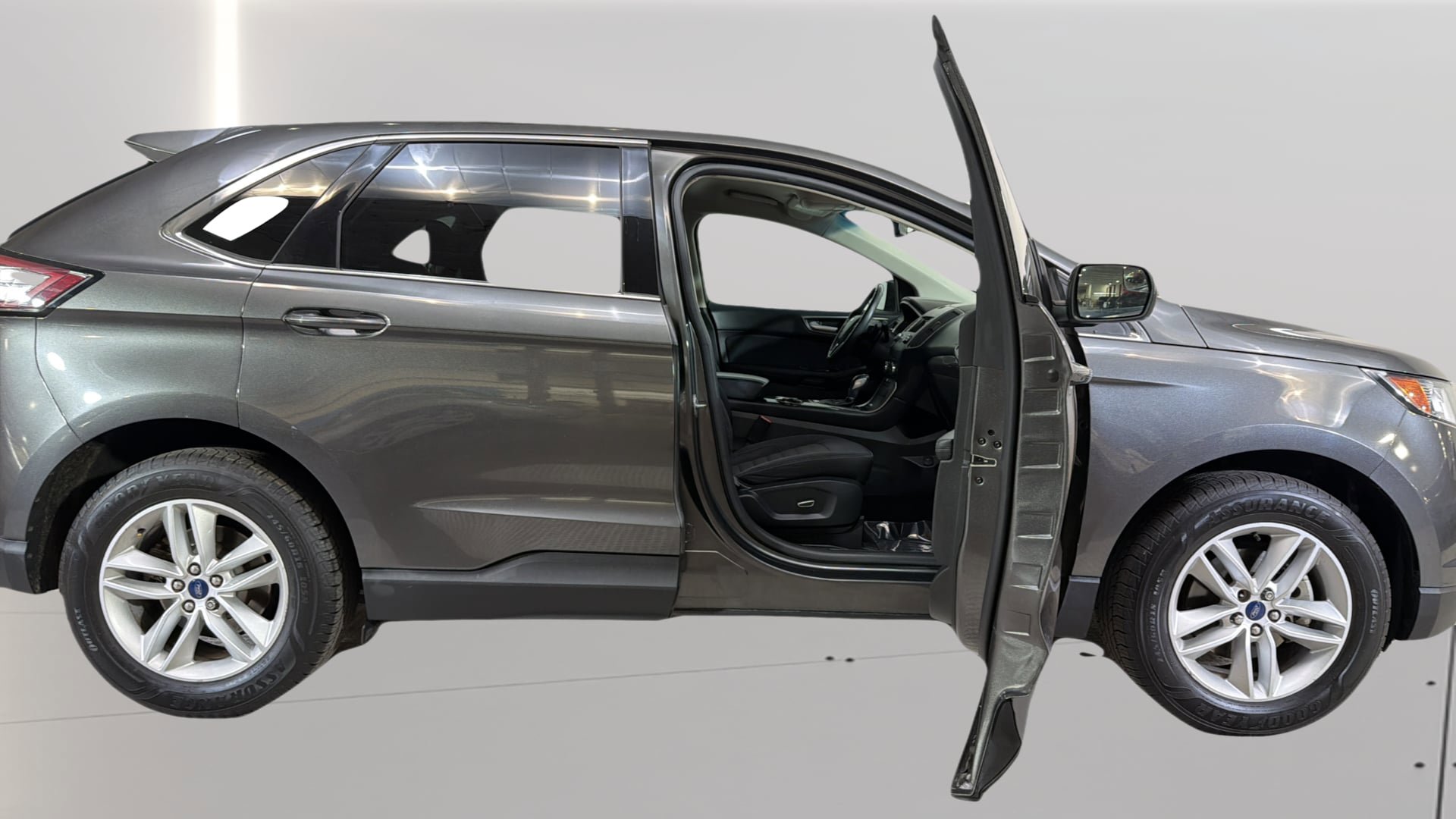 Used 2017 Ford Edge SEL FWD image 15