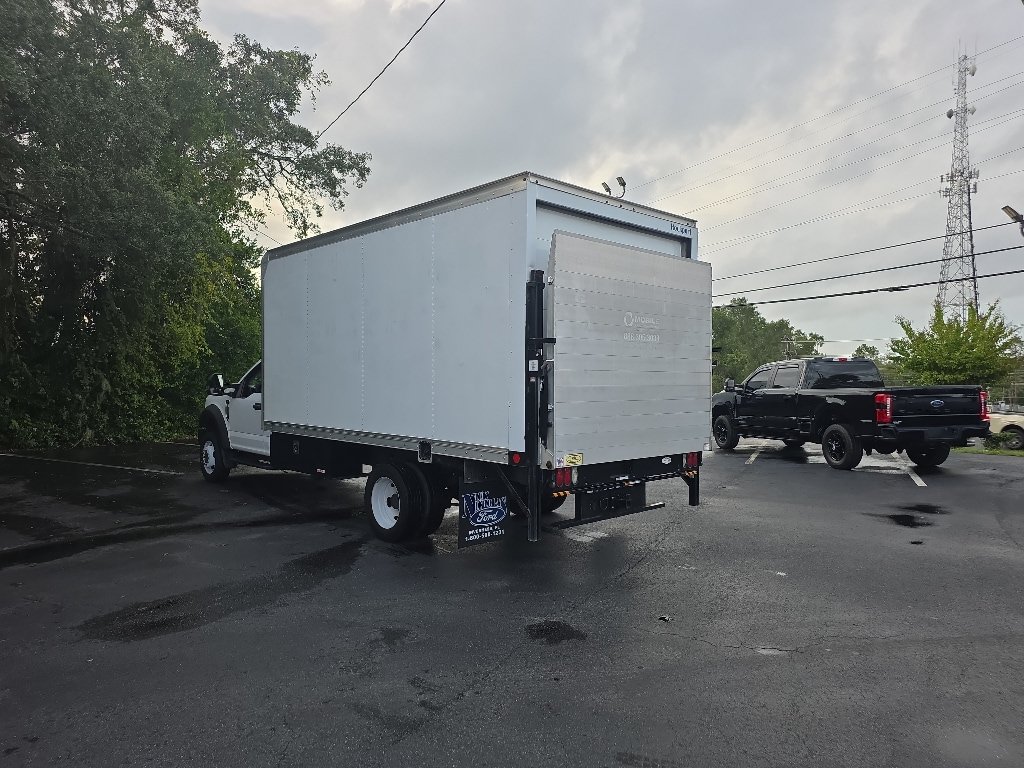 Certified 2022 Ford F550 2WD Regular Cab Super Duty image 5