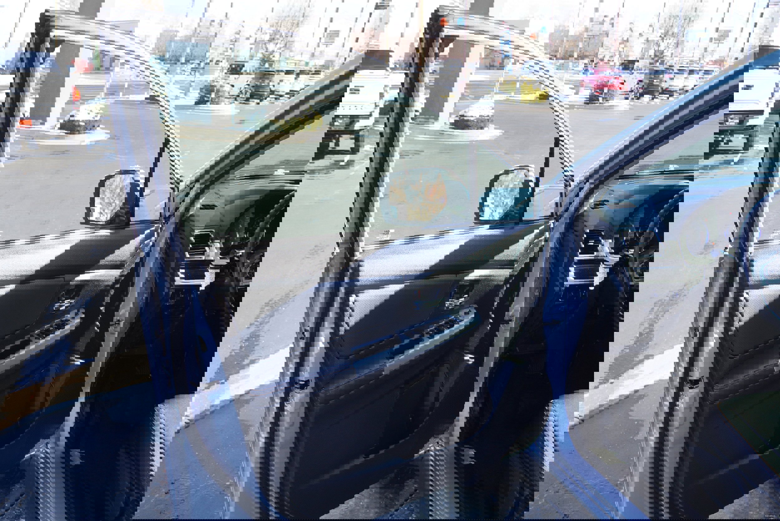 Used 2016 Subaru Crosstrek 2.0i Limited w/ Popular Package #2 image 18