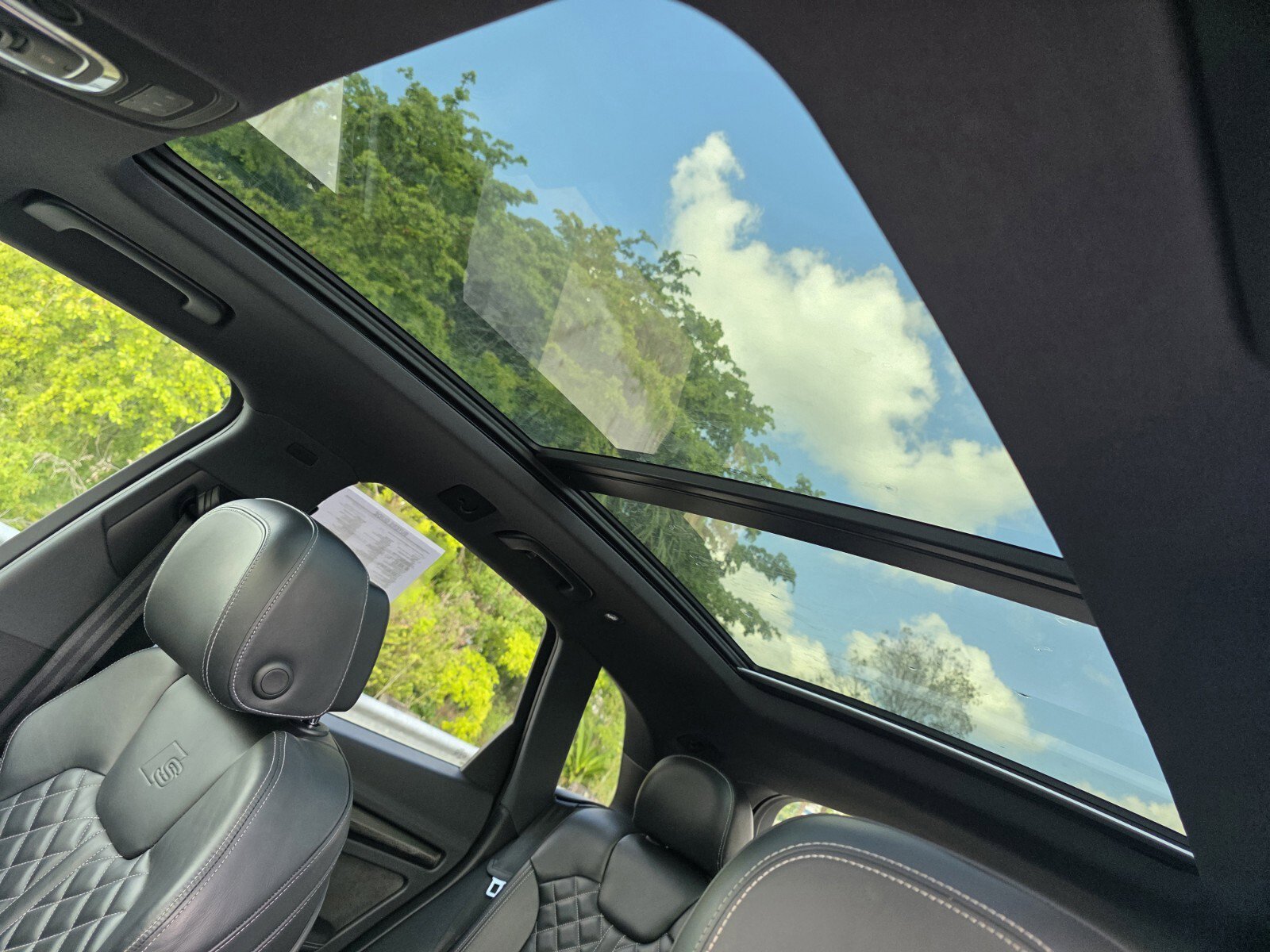 Used 2018 Audi SQ5 Prestige w/ Prestige Package image 30