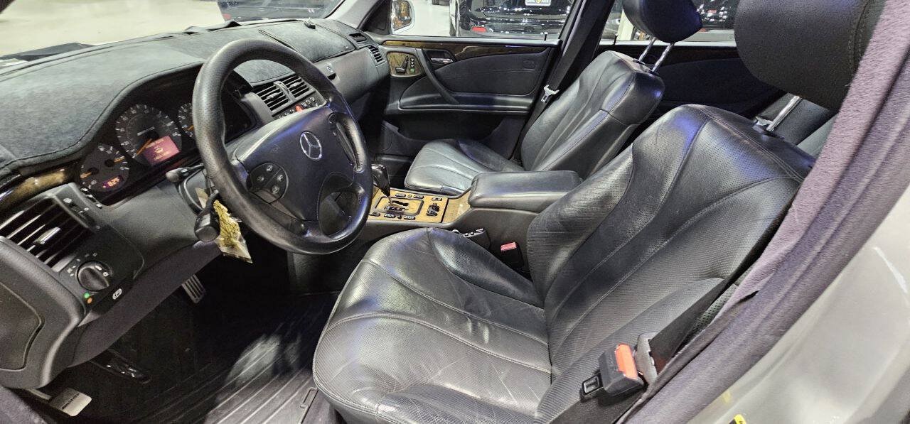 Used 2002 Mercedes-Benz E 55 AMG Sedan image 11