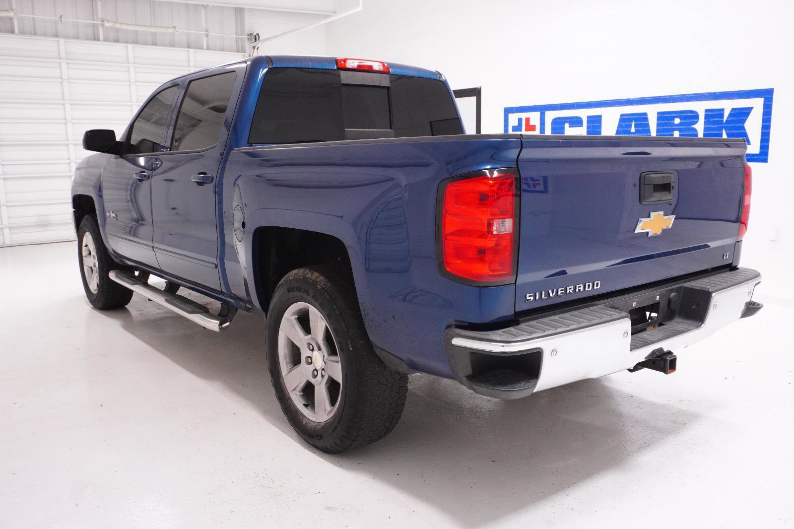 Used 2017 Chevrolet Silverado 1500 LT w/ Texas Edition image 7