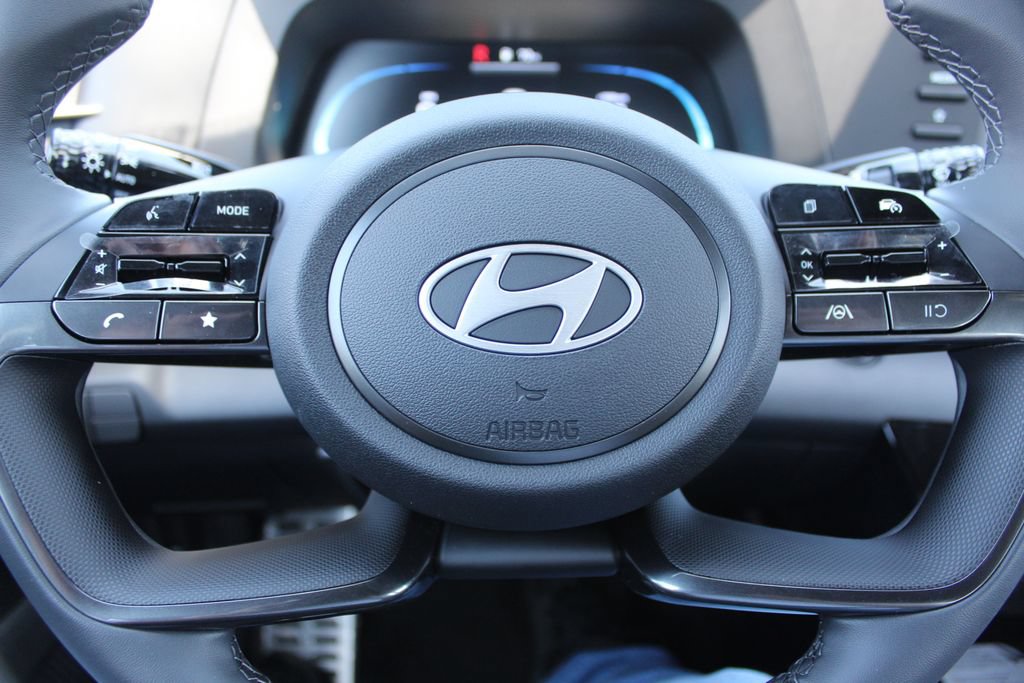 New 2026 Hyundai Elantra Sport FWD image 23