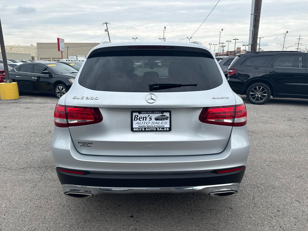 Used 2017 Mercedes-Benz GLC 300 4MATIC image 7