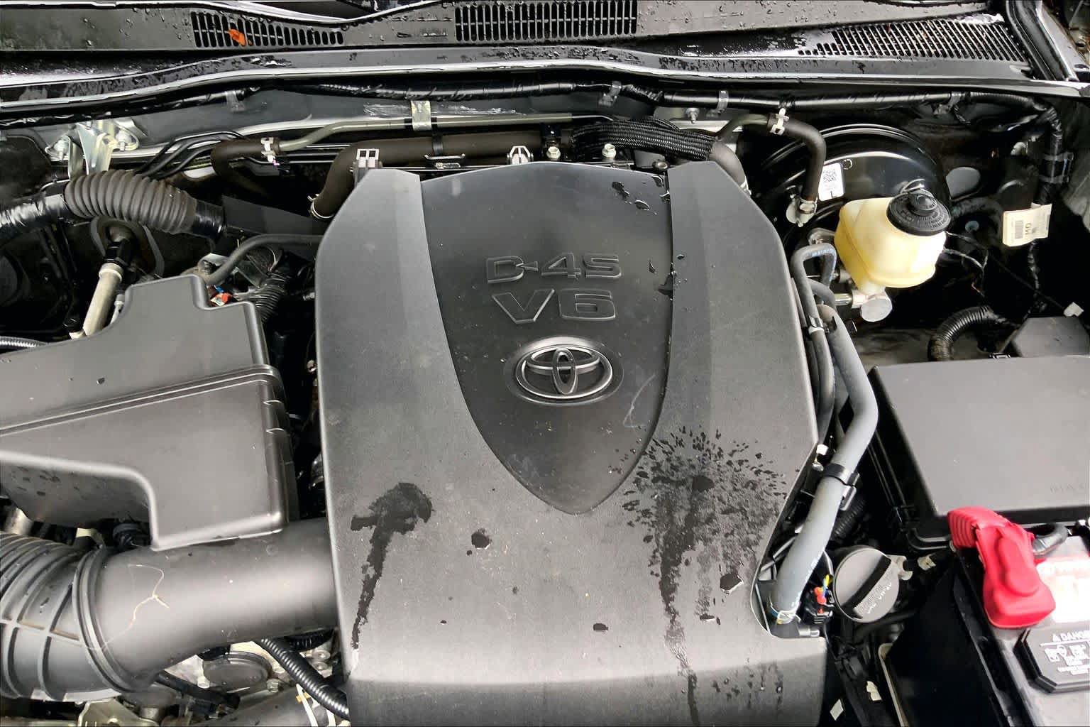 Used 2023 Toyota Tacoma SR5 RWD image 30