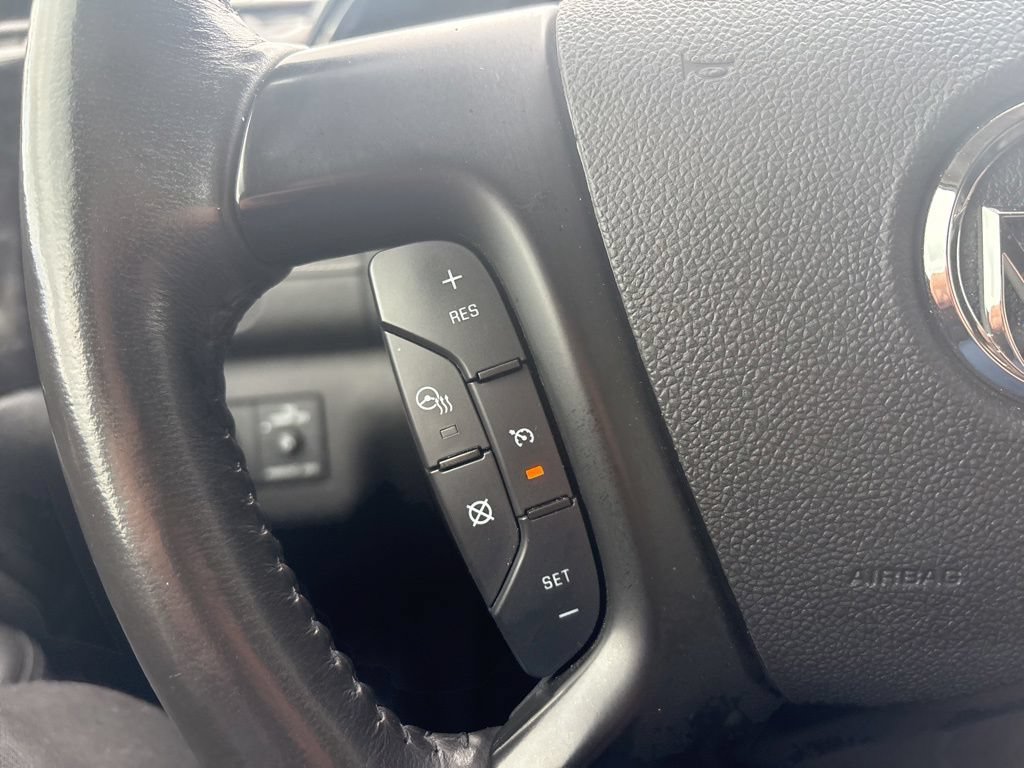 Used 2016 Buick Enclave Premium AWD/4WD image 16