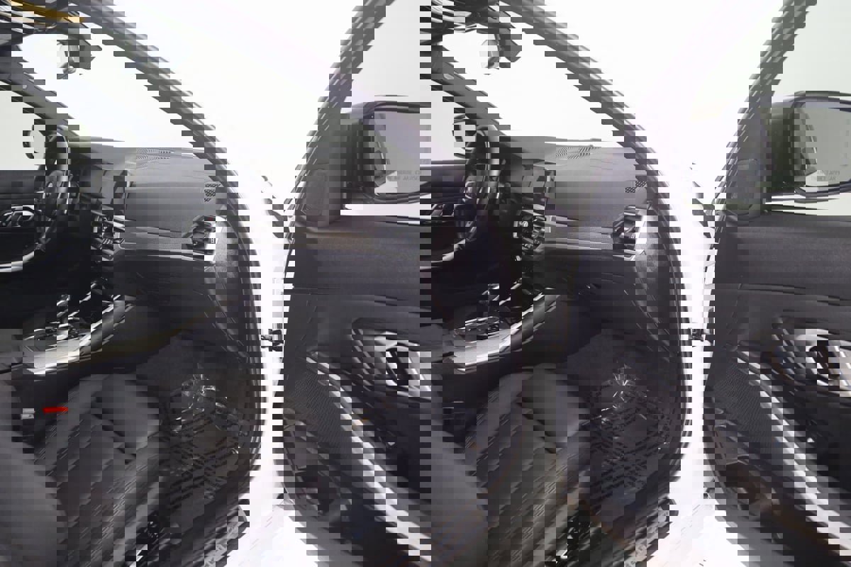 Used 2020 BMW M340i xDrive w/ Parking Assistance Package image 45