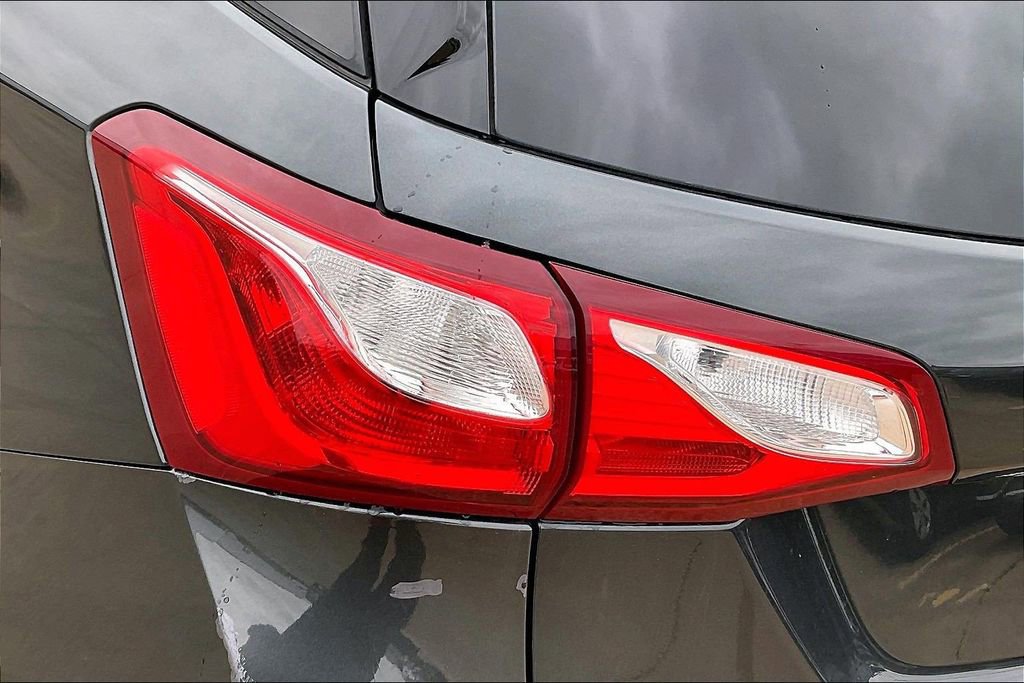 Used 2019 Chevrolet Equinox LT image 29