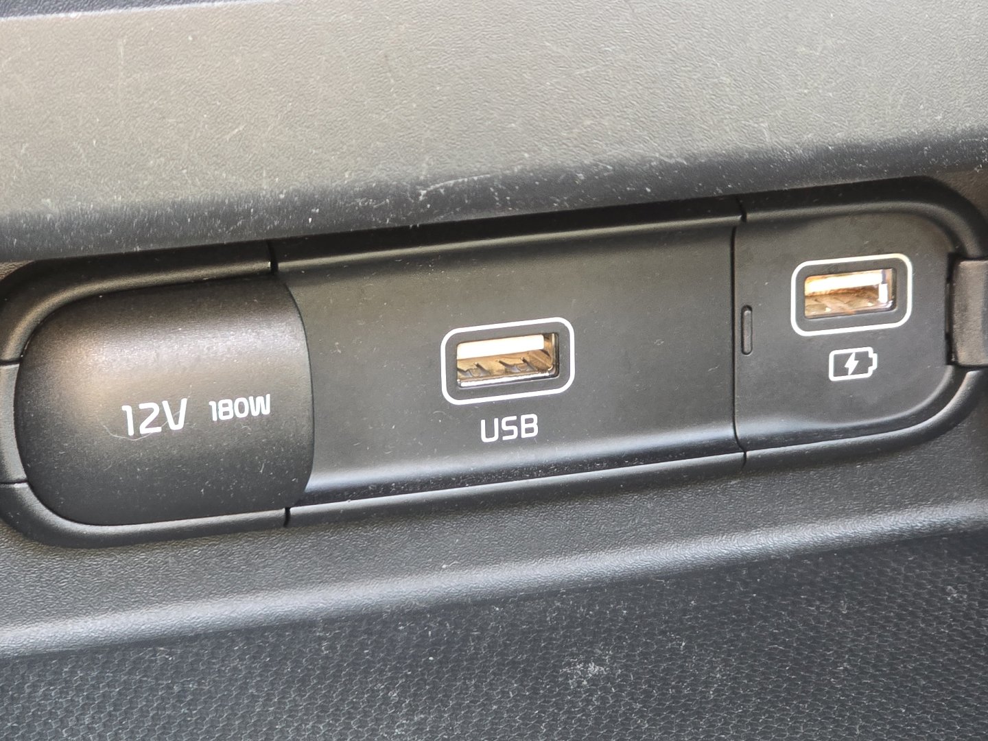 Used 2021 Kia Seltos EX image 9