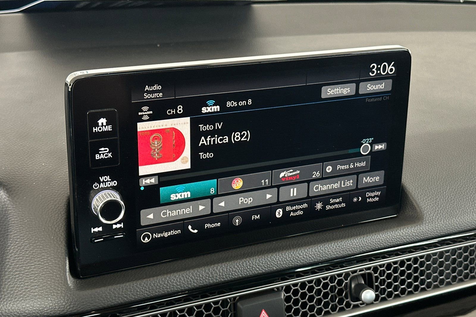 Used 2022 Honda Civic Touring image 16