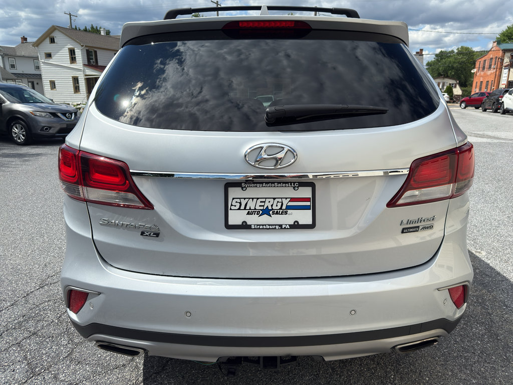 Used 2019 Hyundai Santa Fe XL AWD/4WD image 4