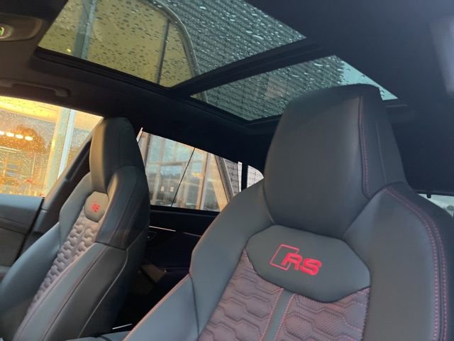 New 2026 Audi RS Q8 performance image 33