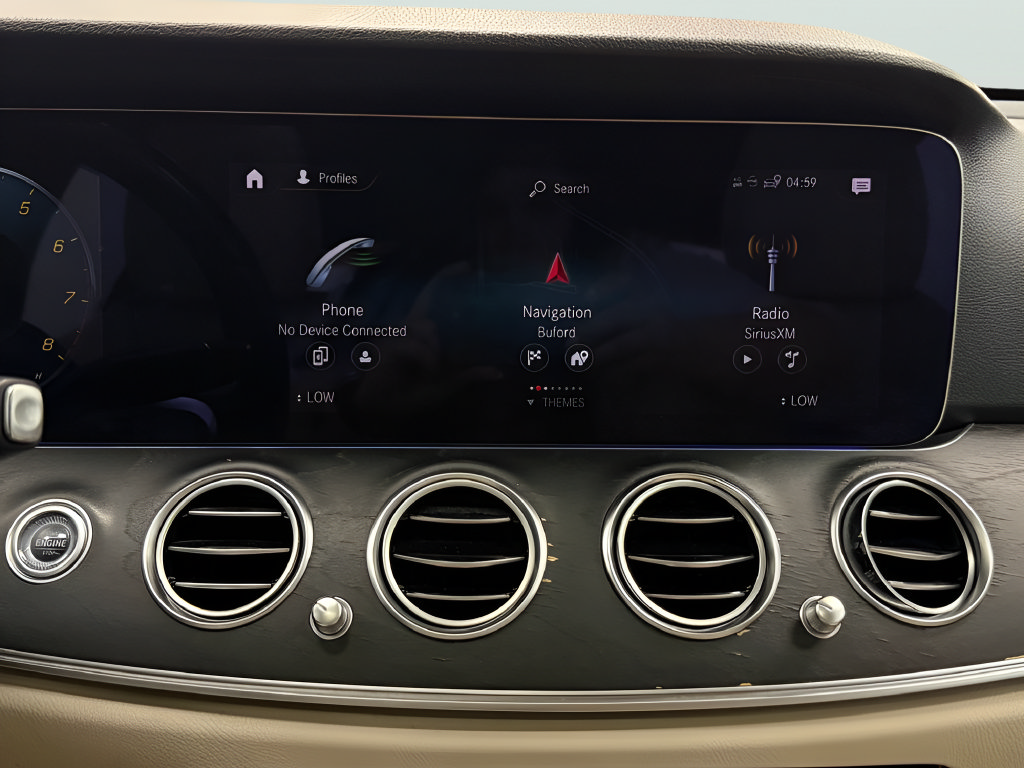 Used 2022 Mercedes-Benz E 350 Sedan image 27