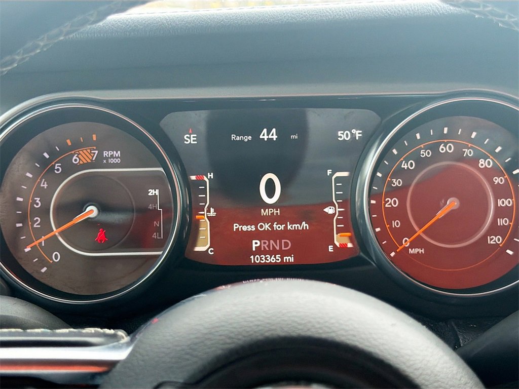 Used 2020 Jeep Wrangler Unlimited Sahara image 8