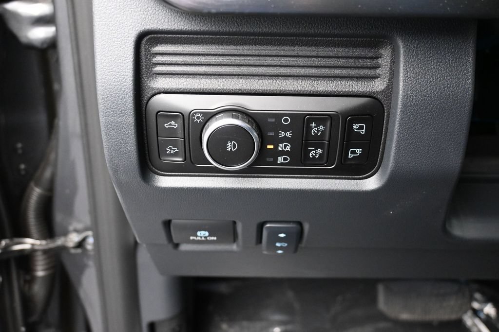 New 2026 Ford F250 Lariat w/ Black Appearance Package AWD/4WD image 27
