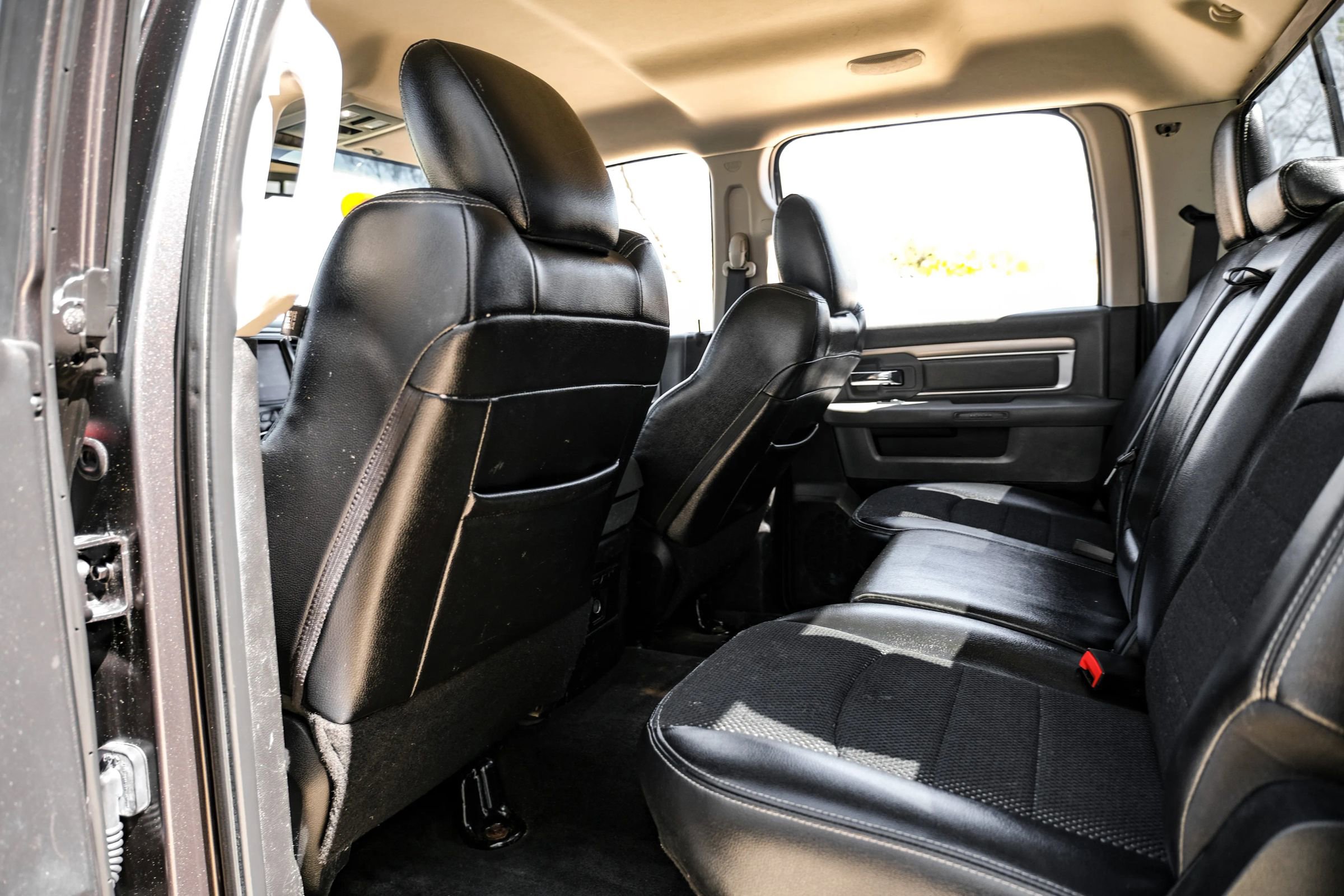 Used 2018 RAM 2500 Lone Star image 40