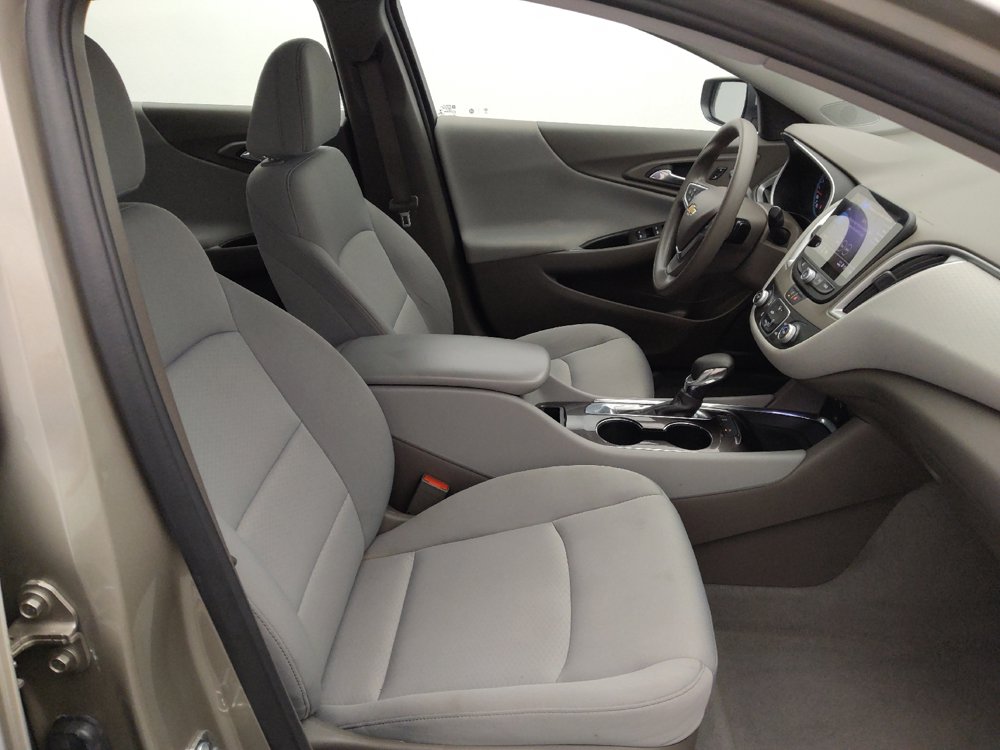 Used 2022 Chevrolet Malibu LS w/ Driver Confidence Package II FWD image 21