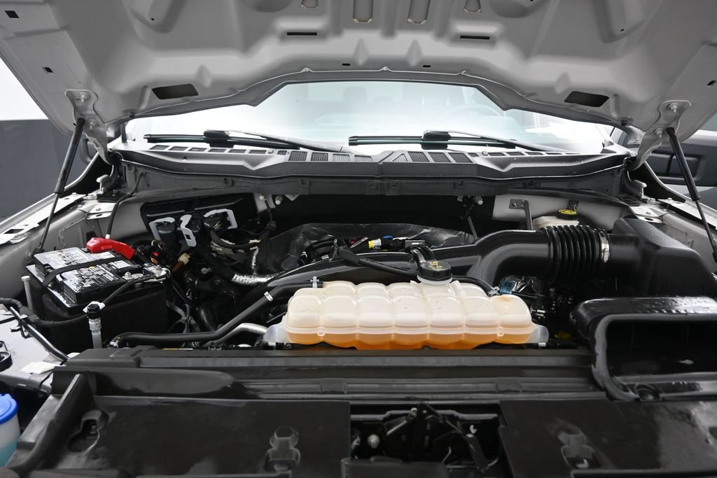 Used 2024 Ford F150 STX AWD/4WD image 17