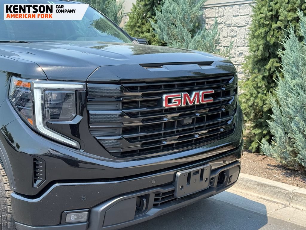 Used 2025 GMC Sierra 1500 Elevation w/ Elevation Premium Package AWD/4WD image 11