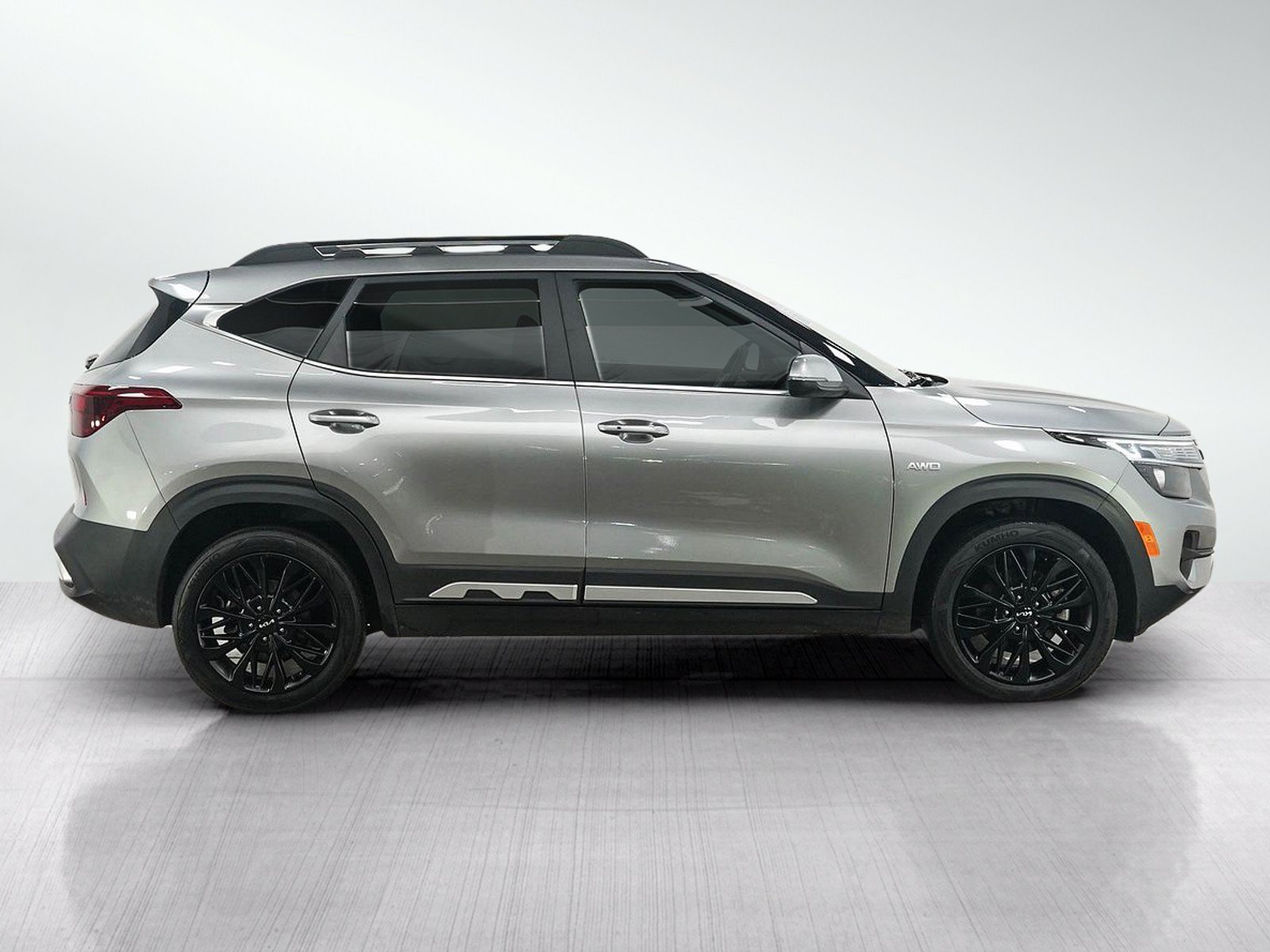 Used 2023 Kia Seltos Nightfall Edition AWD/4WD image 6