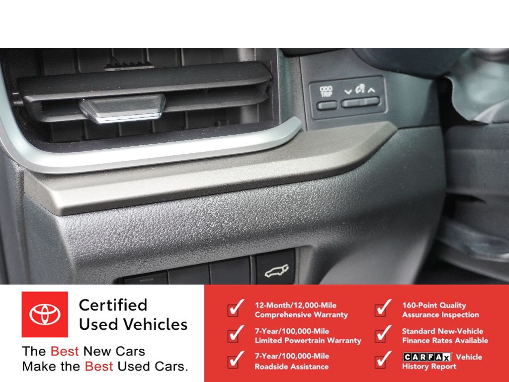 Certified 2024 Toyota Grand Highlander AWD image 16
