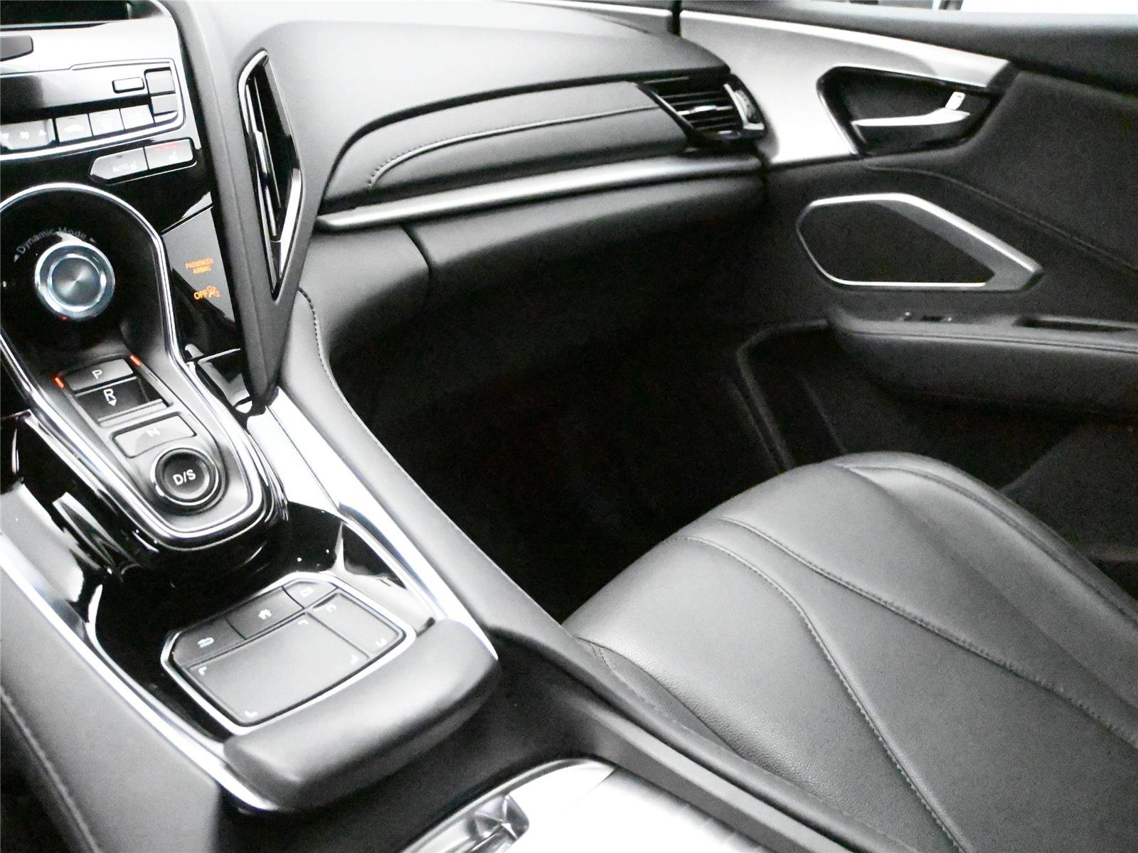 Certified 2024 Acura RDX SH-AWD image 5