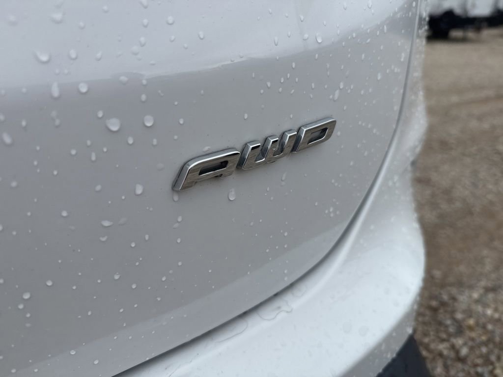 Used 2023 Ford Edge SEL image 11