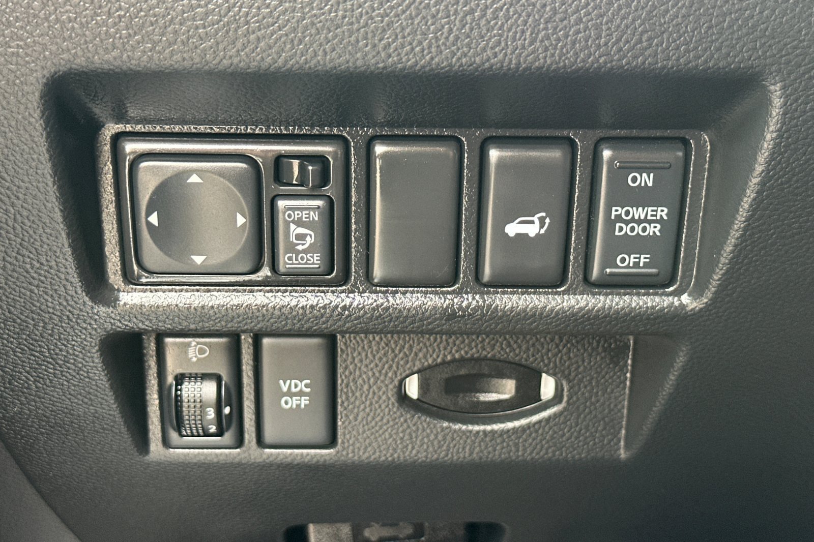 Used 2011 INFINITI FX35 2WD w/ Premium Pkg image 35